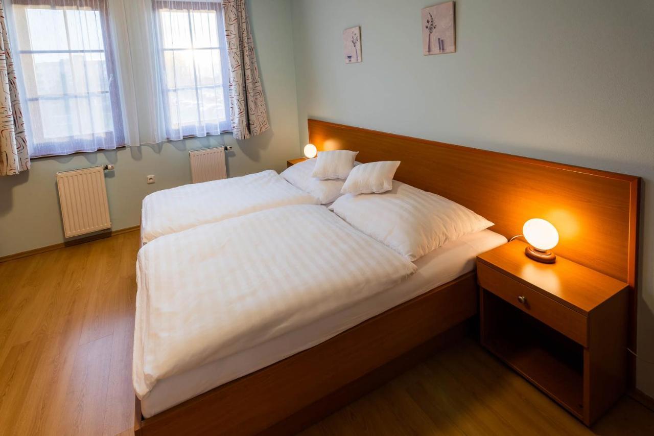 Apartman Eliska Třeboň 外观 照片